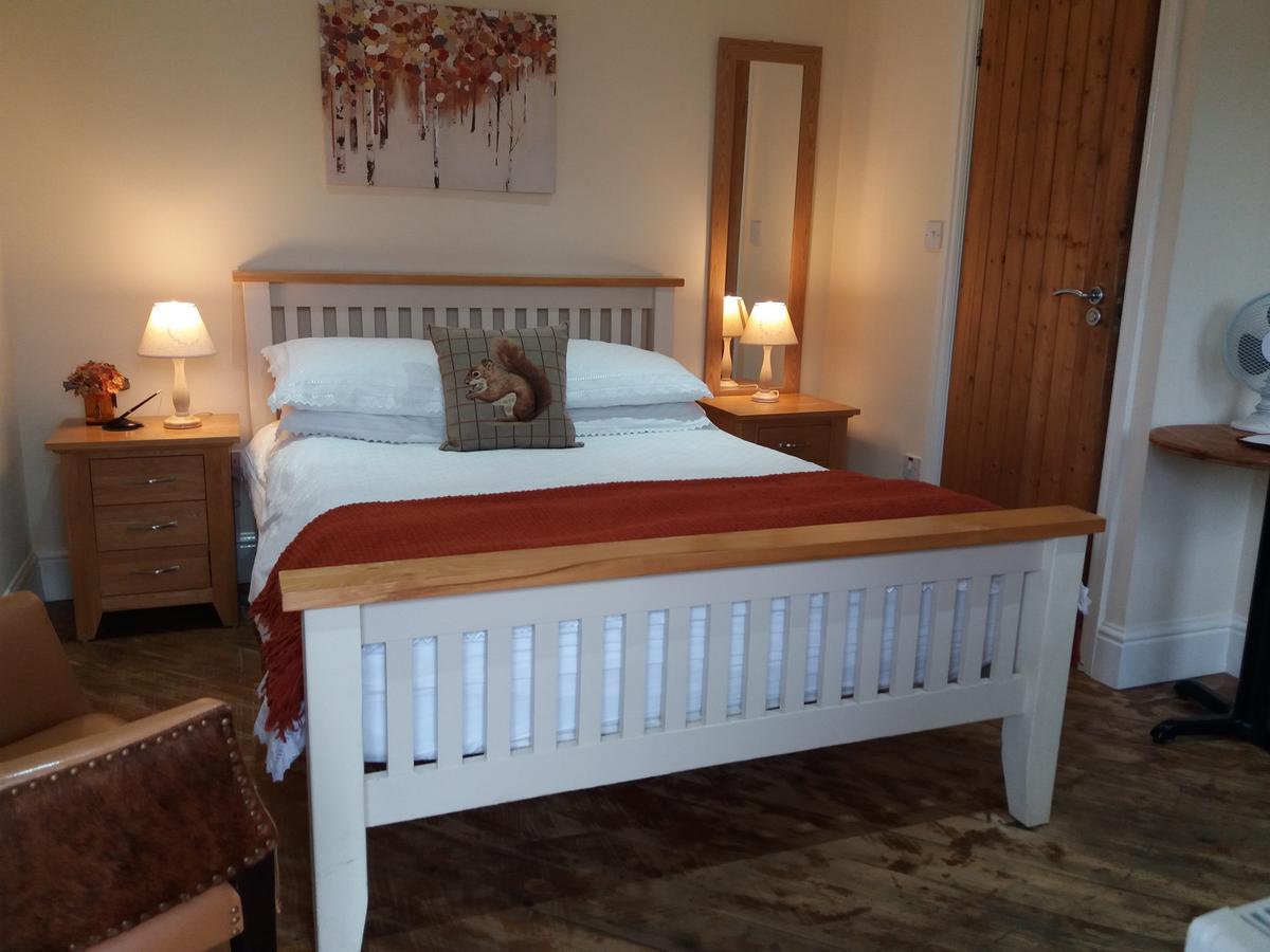 The Stables - Deer Park Farm Bed and Breakfast Solihull Exteriör bild