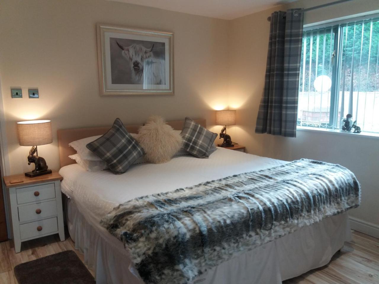 The Stables - Deer Park Farm Bed and Breakfast Solihull Exteriör bild